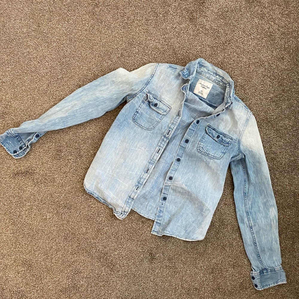 American Eagle Jean shirt